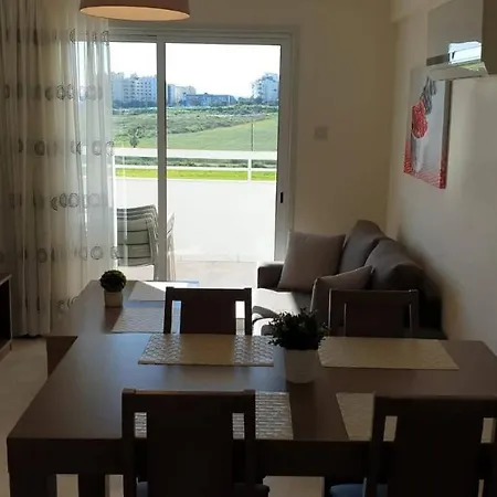 401 Dhalia Court *