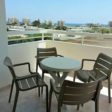 401 Dhalia Court Apartment Larnaca